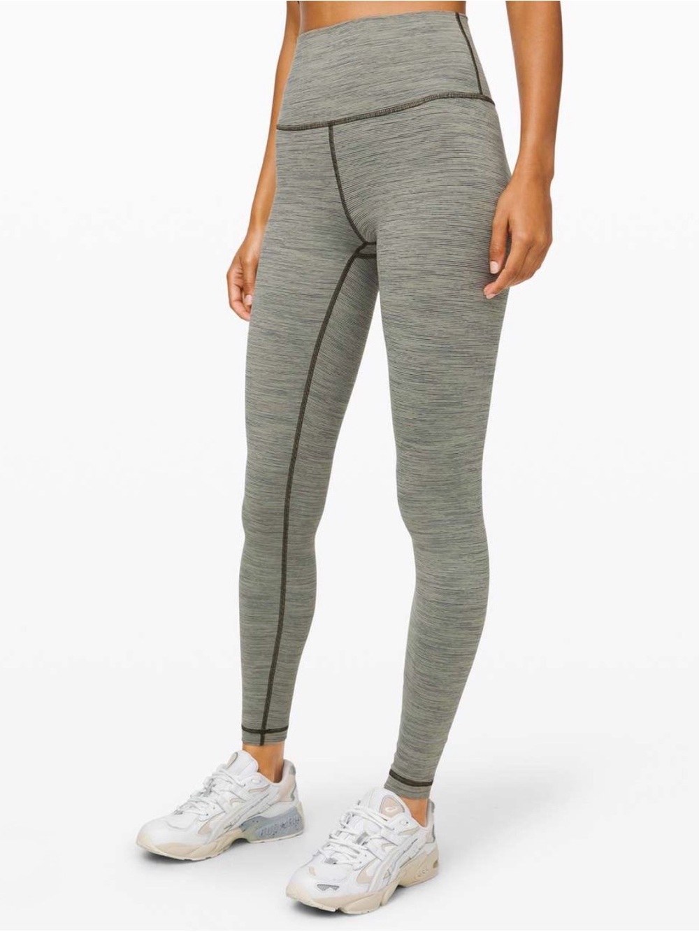 Lululemon Wunder Under High Rise Tight 28" *Luxtreme size: 6